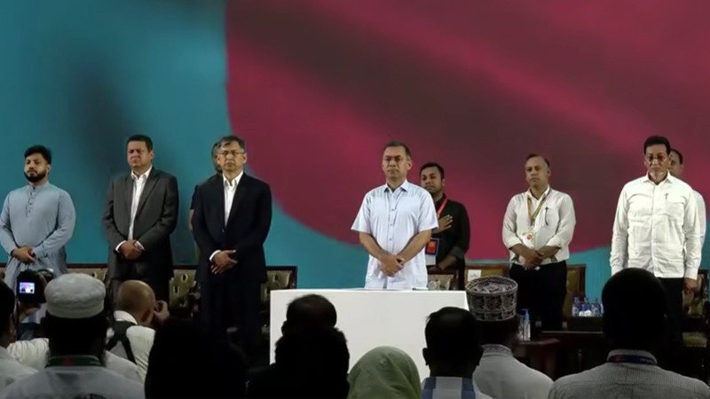 জুলাই জাতীয় সম্মেলনে যোগ দিয়েছেন প্রধানমন্ত্রী তারেক রহমান